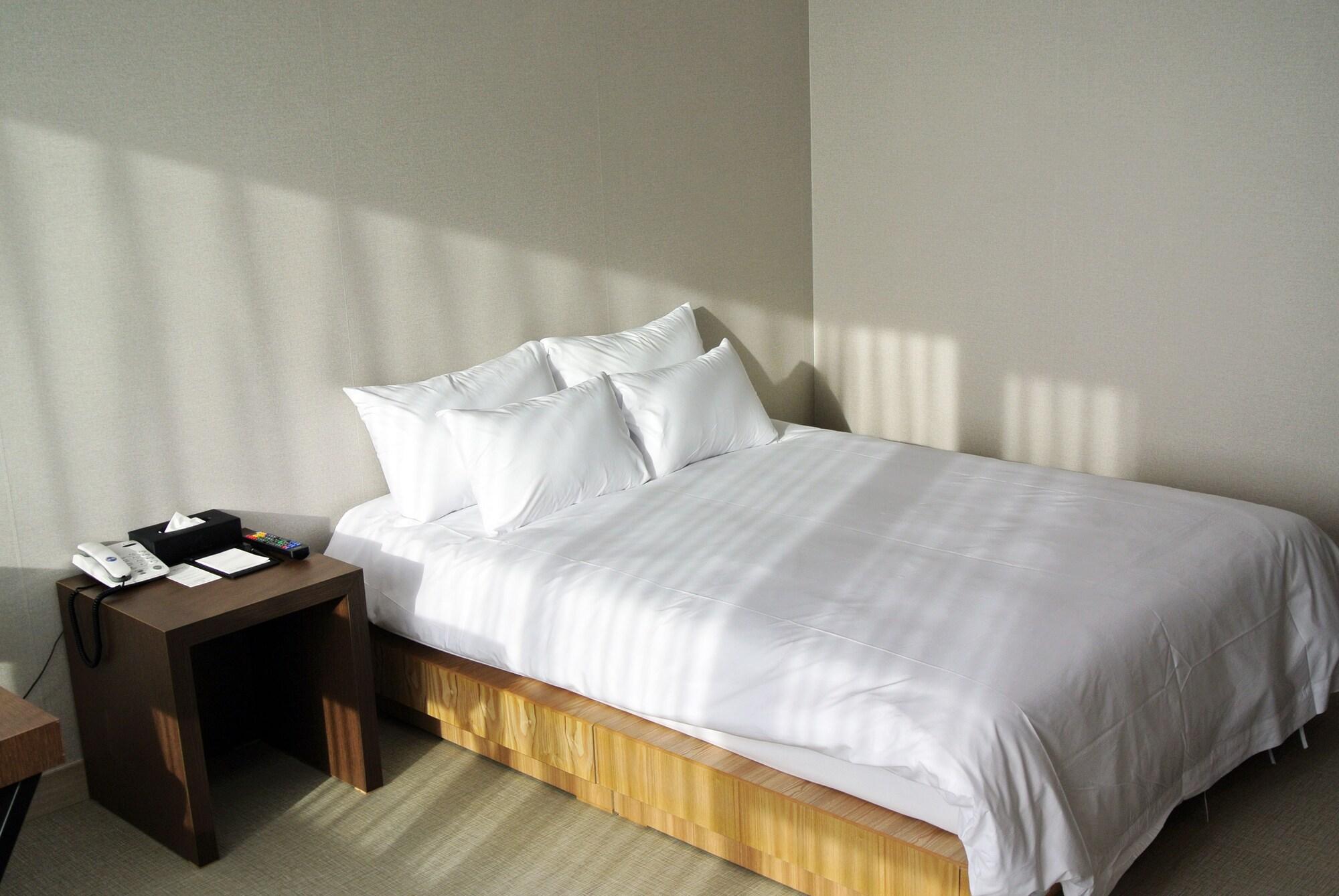 Jeju Noblesse Hotel Exteriör bild